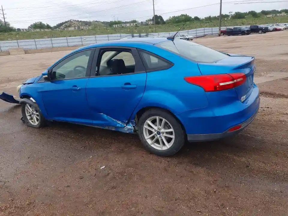 1FADP3F2XFL300083 2015 FORD FOCUS-1