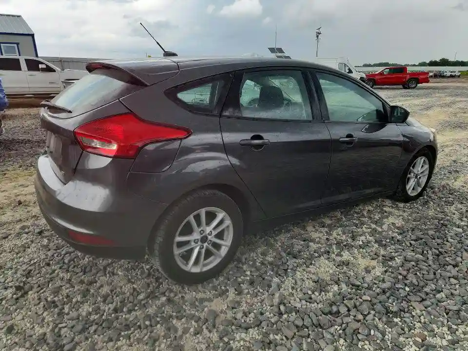 1FADP3K28JL259919 2018 FORD FOCUS-2