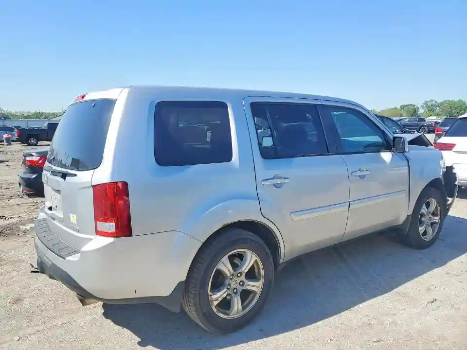 5FNYF4H4XFB024543 2015 HONDA PILOT-2