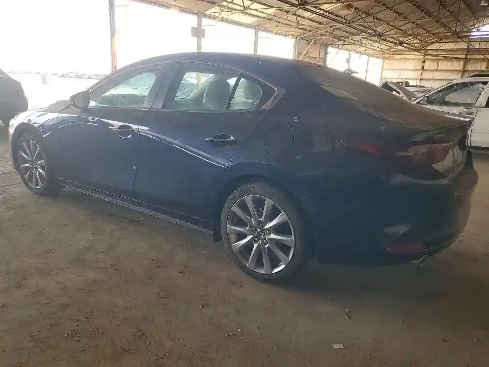 3MZBPAAL1KM108336 2019 MAZDA 3-1