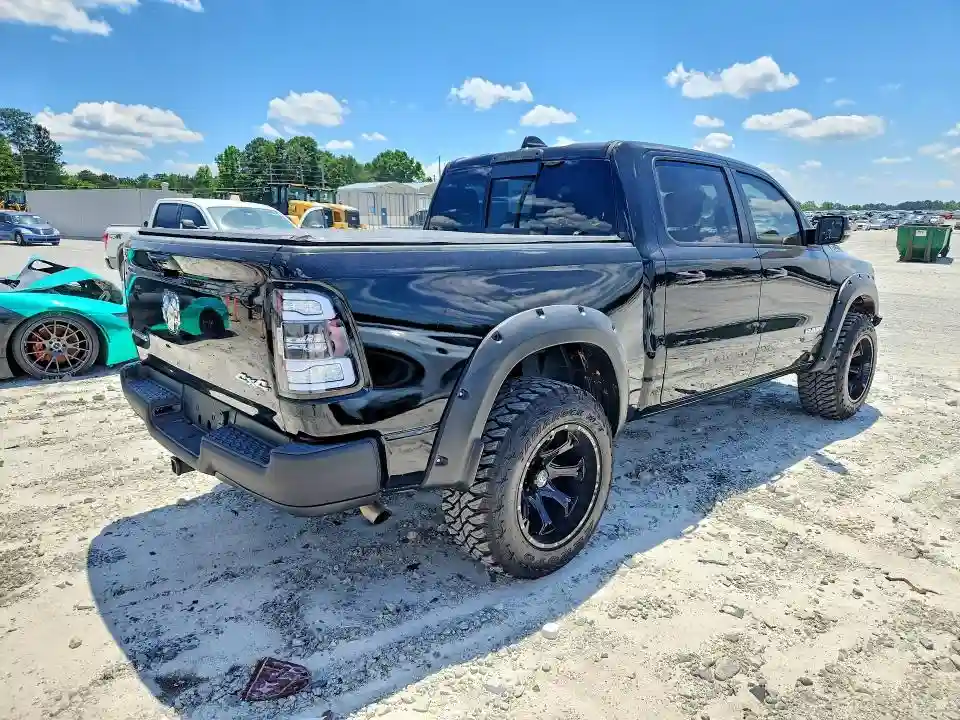 1C6RRFFG1NN460368 2022 RAM 1500-2