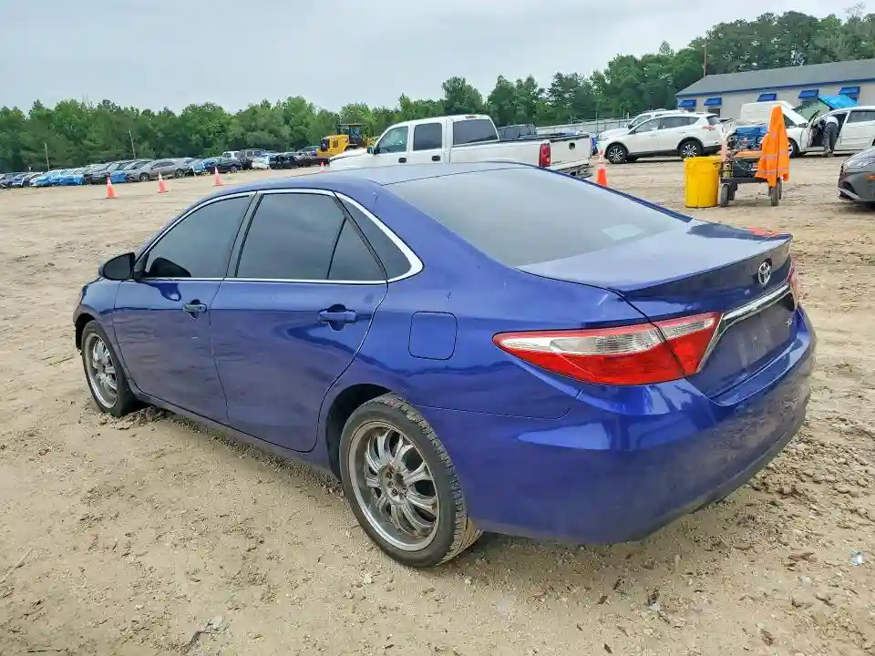 4T1BF1FK5GU519422 2016 TOYOTA CAMRY-1