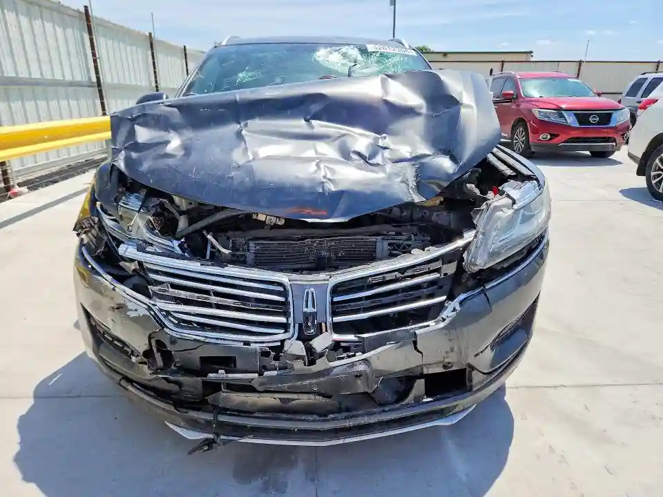 5LMCJ1C95HUL24813 2017 LINCOLN MKC-4
