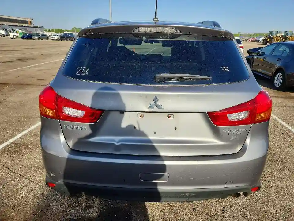 4A4AR4AW3FE033812 2015 MITSUBISHI OUTLANDER-5