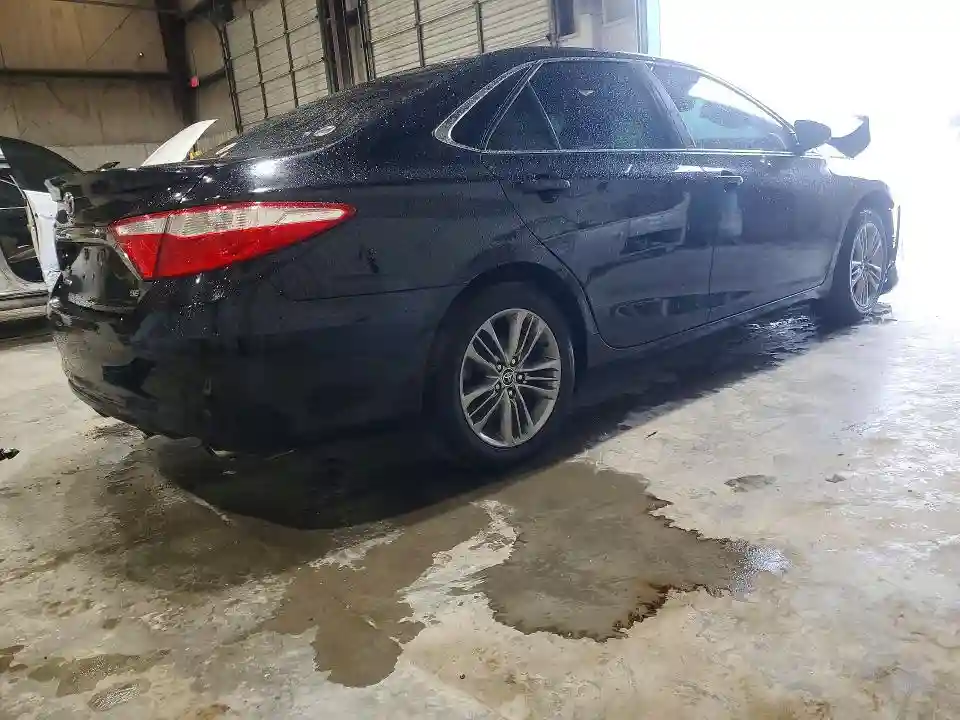 4T1BF1FK3GU503560 2016 TOYOTA CAMRY-2