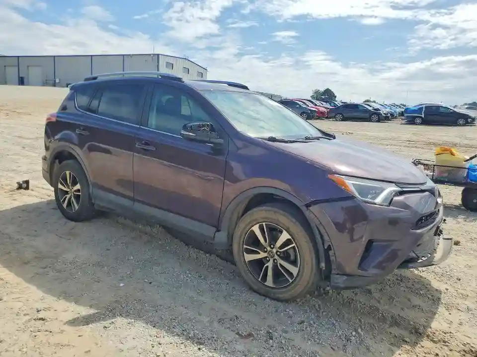 2T3WFREV3JW468982 2018 TOYOTA RAV4-3