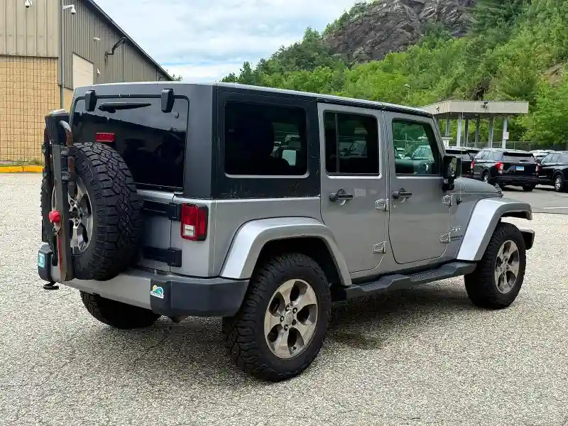 1C4BJWEG9GL205193 2016 JEEP WRANGLER-3