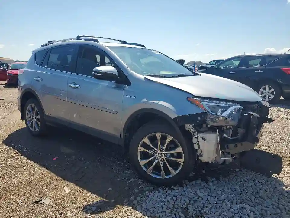 JTMDJREV1JD168585 2018 TOYOTA RAV4-3