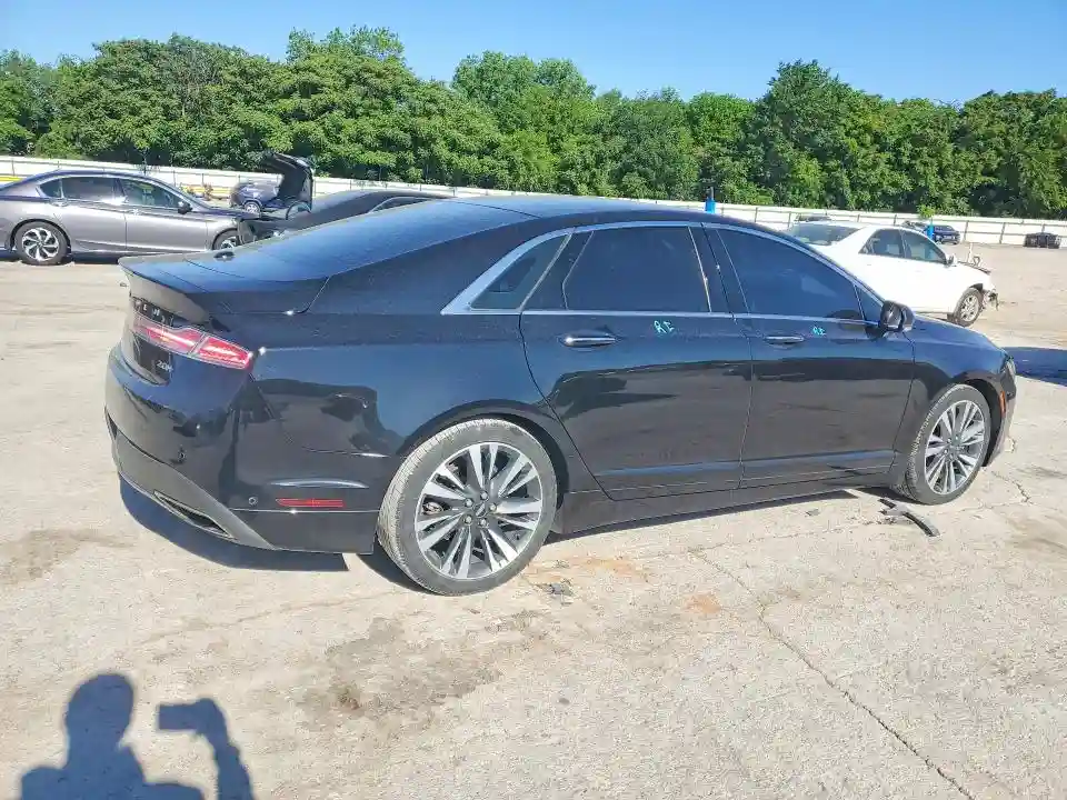 3LN6L5LU7LR604156 2020 LINCOLN MKZ-2