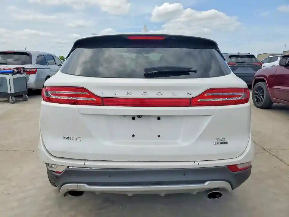 5LMCJ1A92FUJ23791 2015 LINCOLN TOWNHOUSE MKZ-5