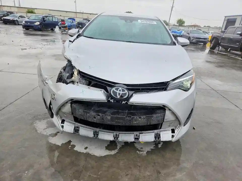 5YFBURHE1KP881964 2019 TOYOTA COROLLA-4