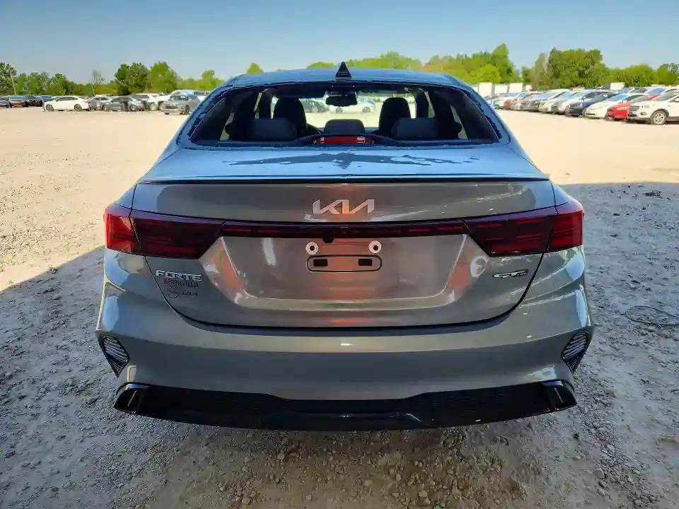 3KPF54AD3RE815642 2024 KIA FORTE-5