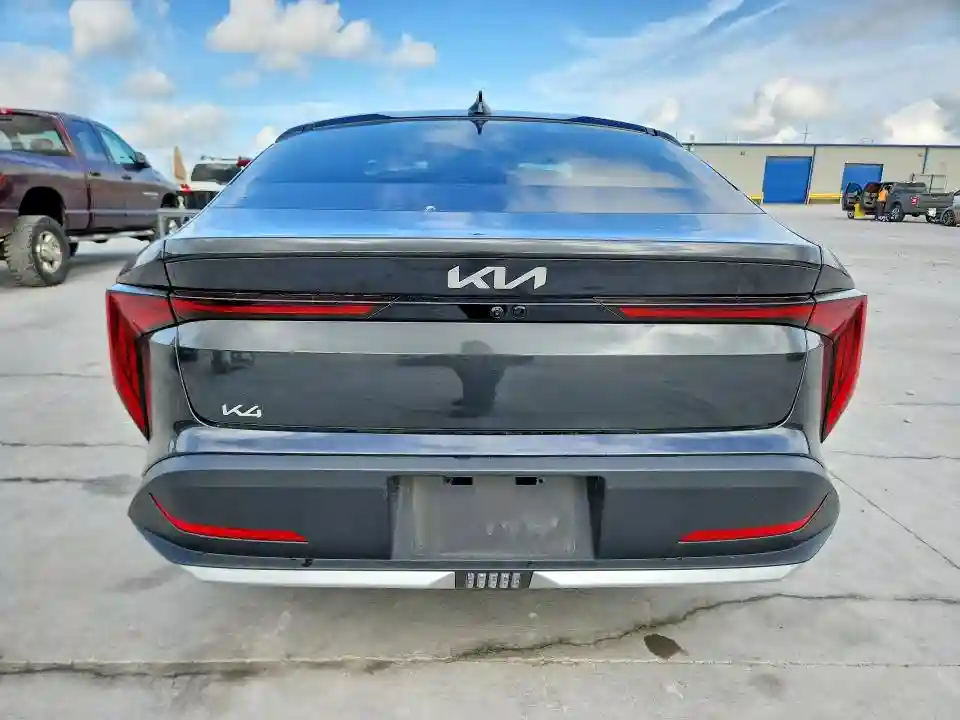 3KPFT4DE5SE132938 2025 KIA K4-5