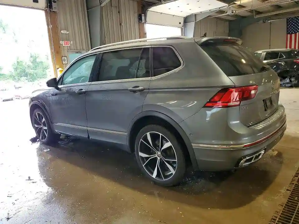 3VV4B7AX1PM127655 2023 VOLKSWAGEN TIGUAN-1