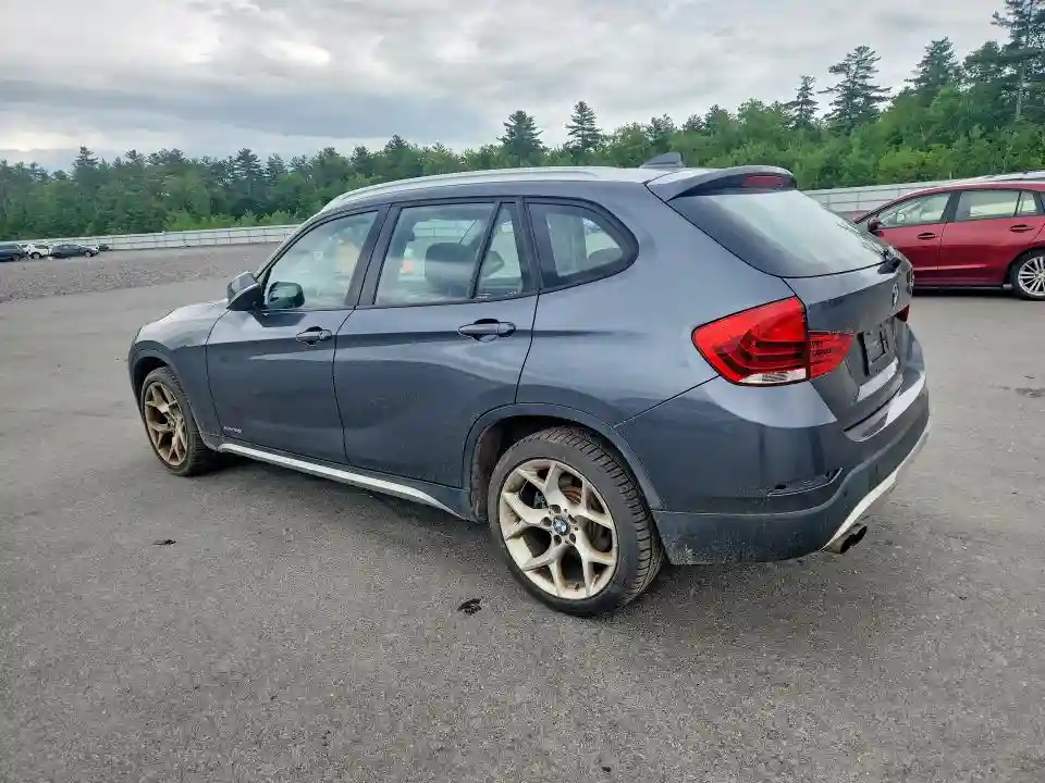 WBAVL1C56FVY39234 2015 BMW X1-1