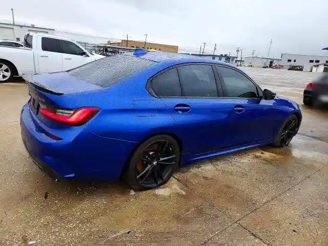 3MW5U7J00M8B73883 2021 BMW M3-2