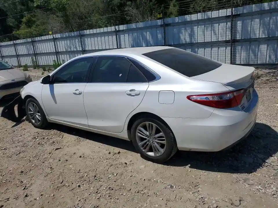 4T1BF1FK0GU117694 2016 TOYOTA CAMRY-1