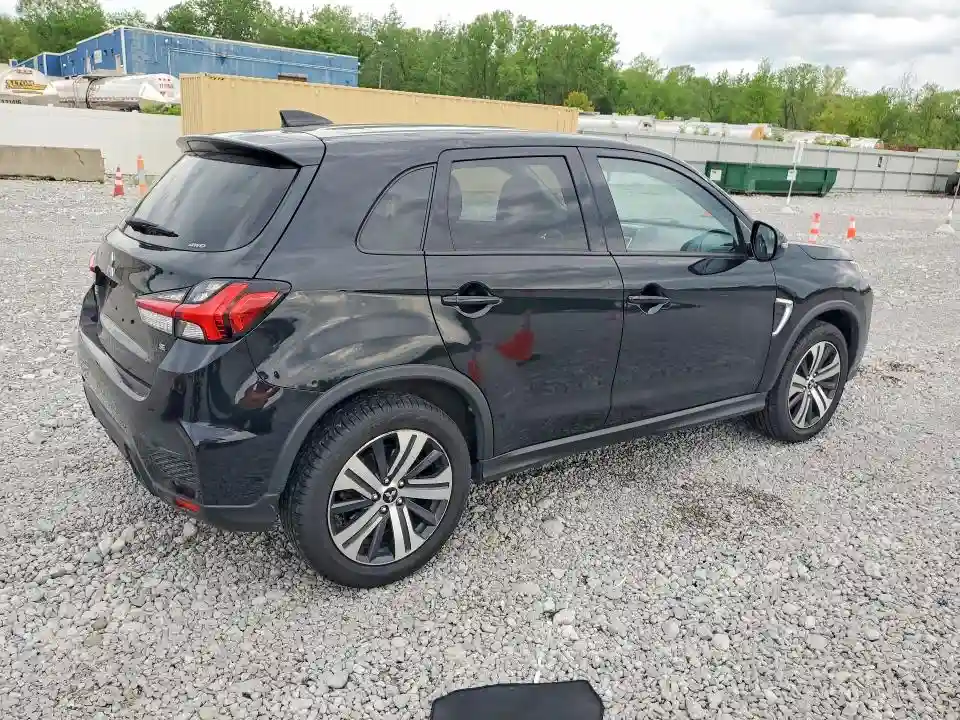 JA4ARUAU3RU001498 2024 MITSUBISHI OUTLANDER-2
