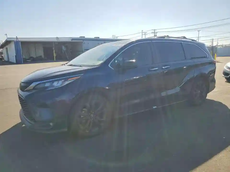 5TDXRKEC0NS090659 2022 TOYOTA SIENNA-0