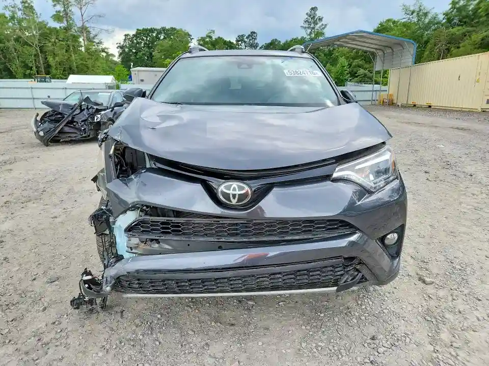JTMNFREV0JJ722481 2018 TOYOTA RAV4-4