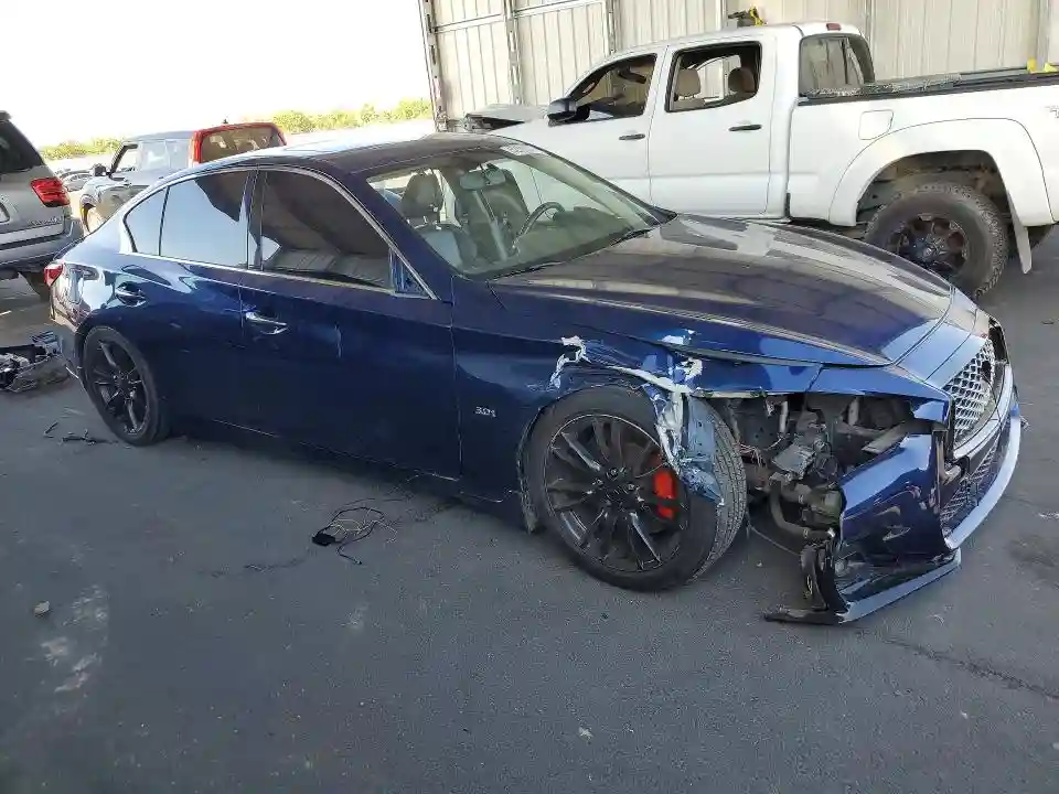 JN1EV7AP9JM356259 2018 INFINITI Q50-3