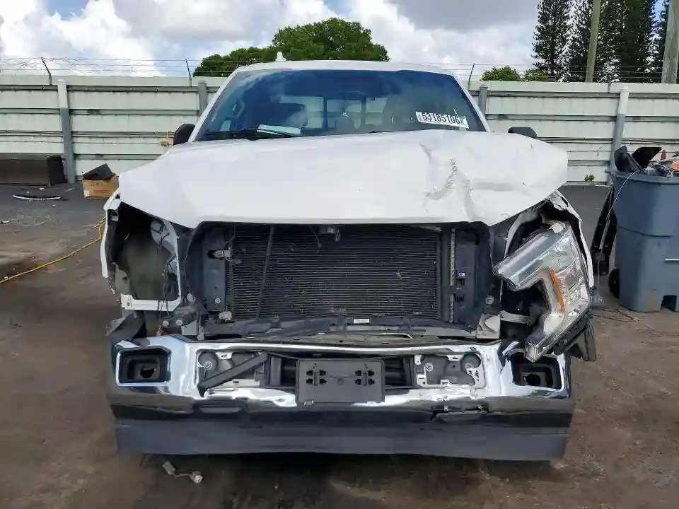 1FTEW1CG5JFD42657 2018 FORD F150-4