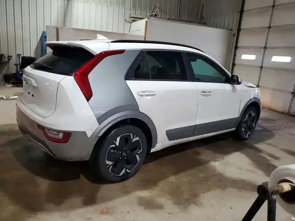 KNDCT3L14S5132730 2025 KIA NIRO-2