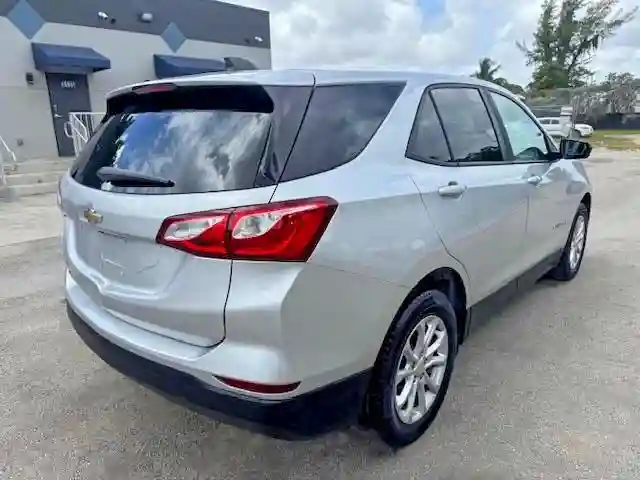 3GNAXHEV3LS731142 2020 CHEVROLET EQUINOX-2