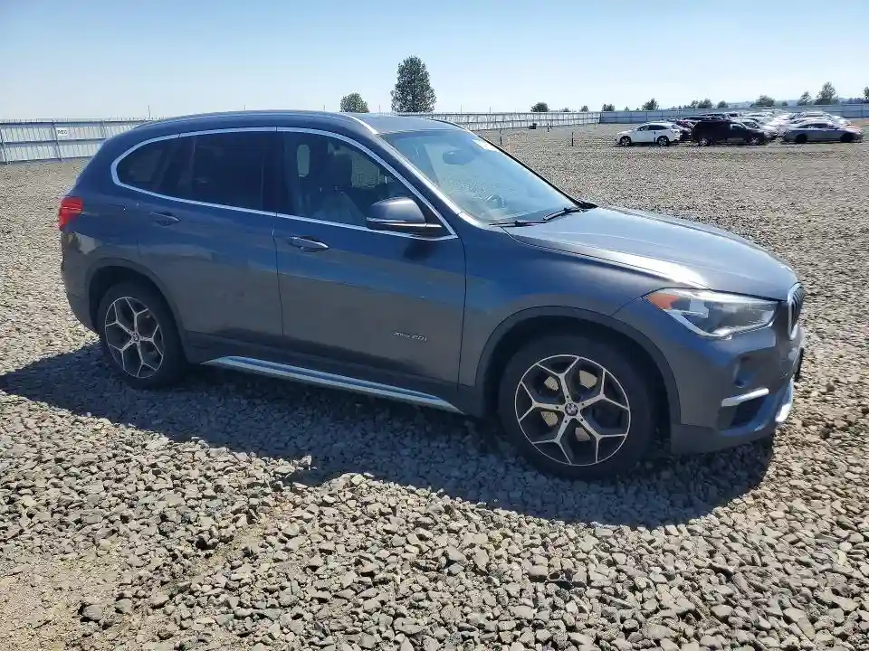 WBXHT3C3XG5F66459 2016 BMW X1-3