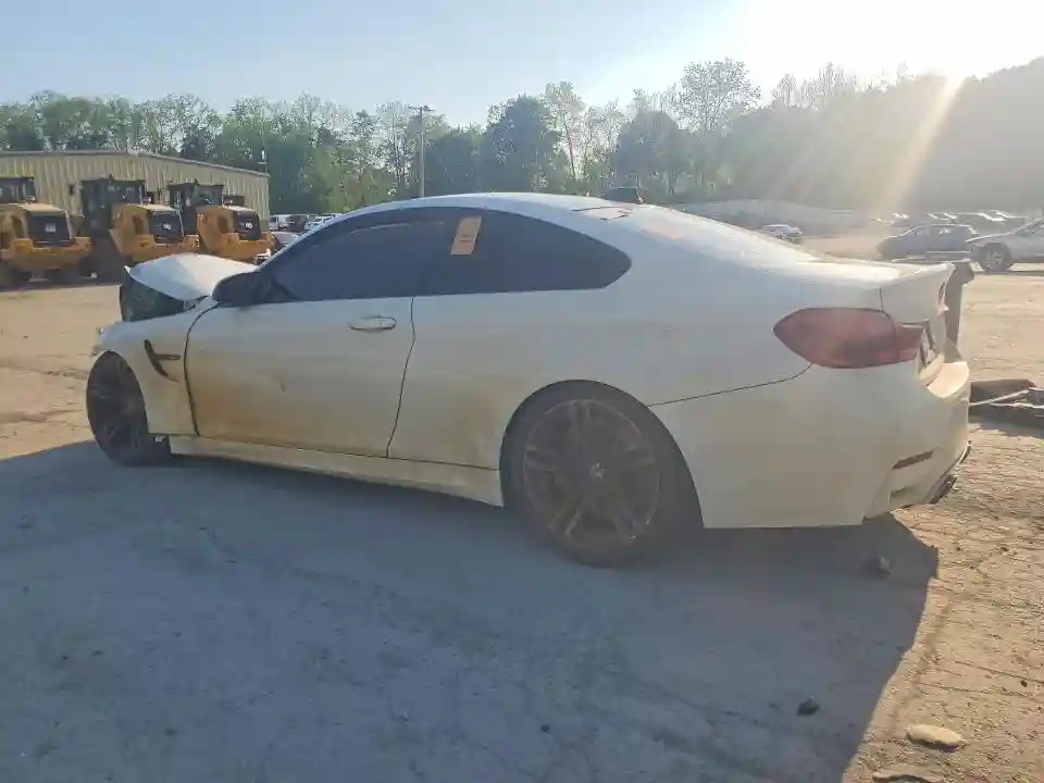 WBS3R9C50GK336317 2016 BMW M4-1
