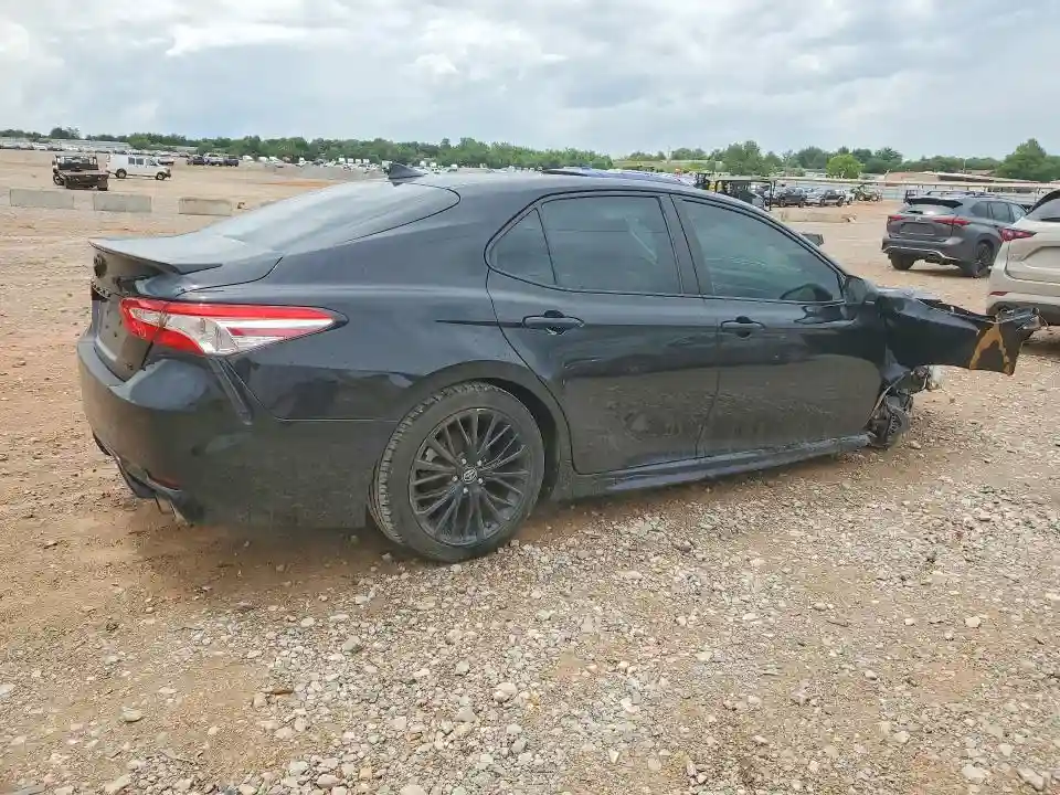 4T1B11HK2KU268573 2019 TOYOTA CAMRY-2