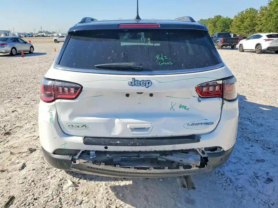 3C4NJDCB8NT144865 2022 JEEP COMPASS-5