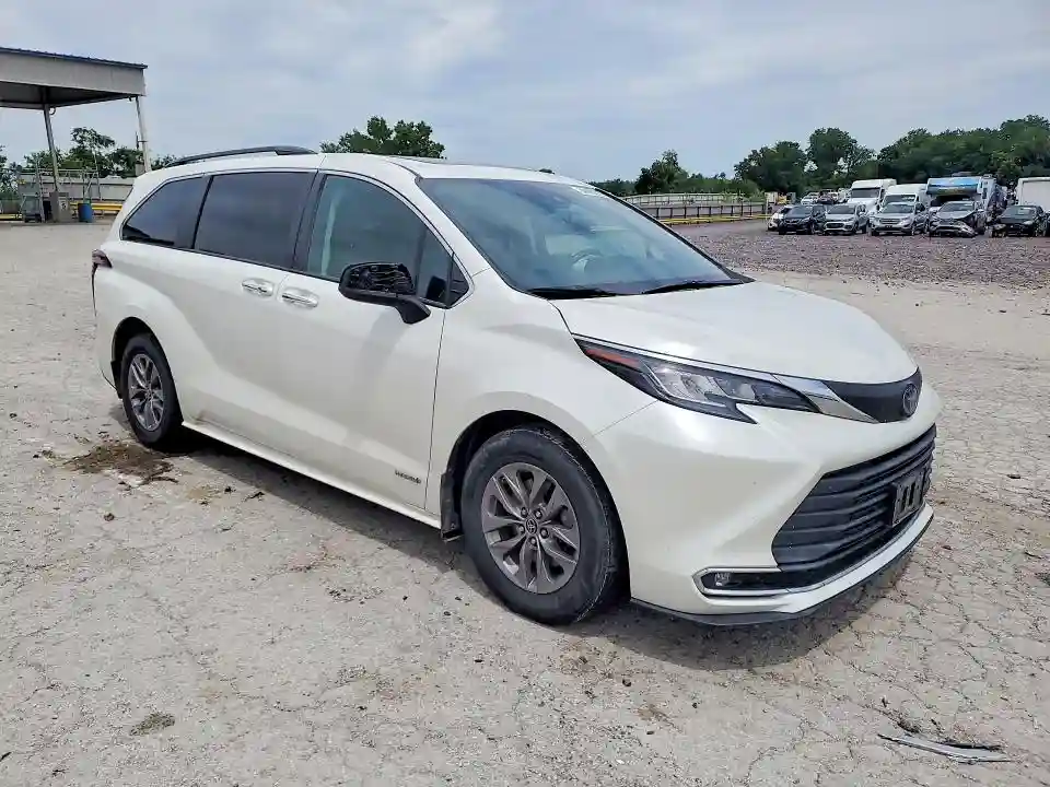 5TDJSKFC5MS026348 2021 TOYOTA SIENNA-3