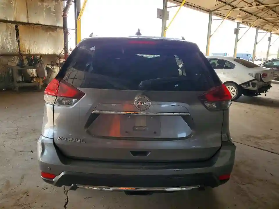 JN8BT27T4JW076559 2018 NISSAN X-TRAIL-5