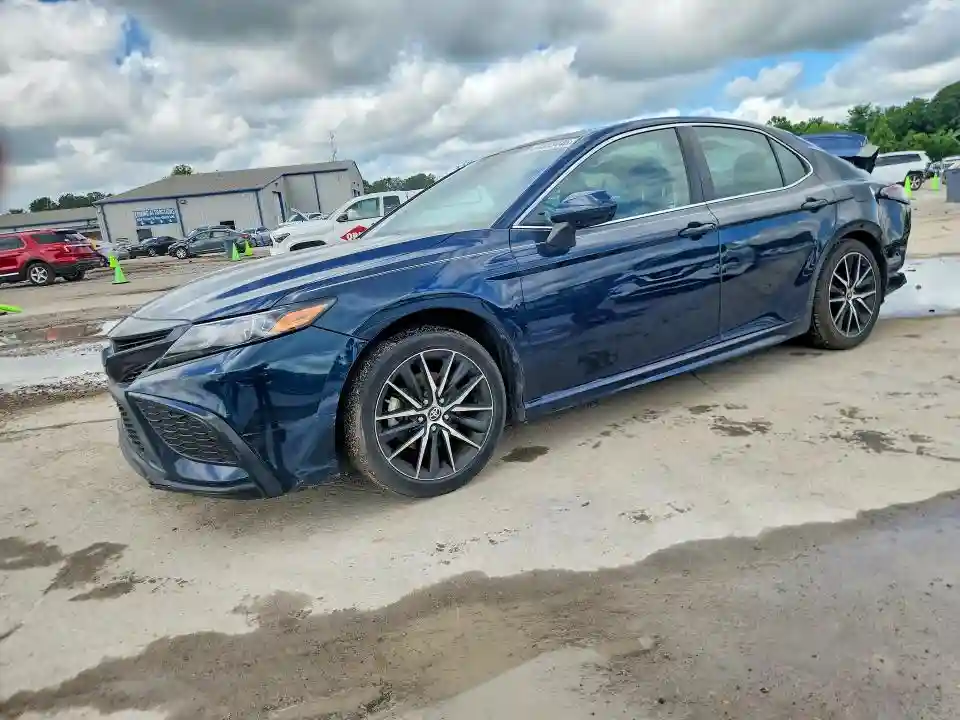 4T1G11AK7MU568354 2021 TOYOTA CAMRY-0