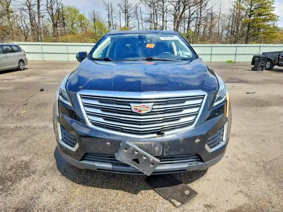 1GYKNFRS8JZ236548 2018 CADILLAC XT5-4