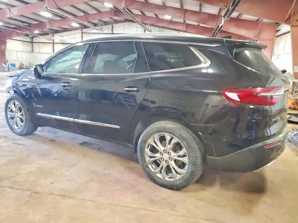 5GAEVCKWXJJ127961 2018 BUICK ENCLAVE-1