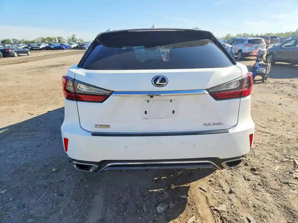 2T2BZMCA6KC202758 2019 LEXUS RX350-5
