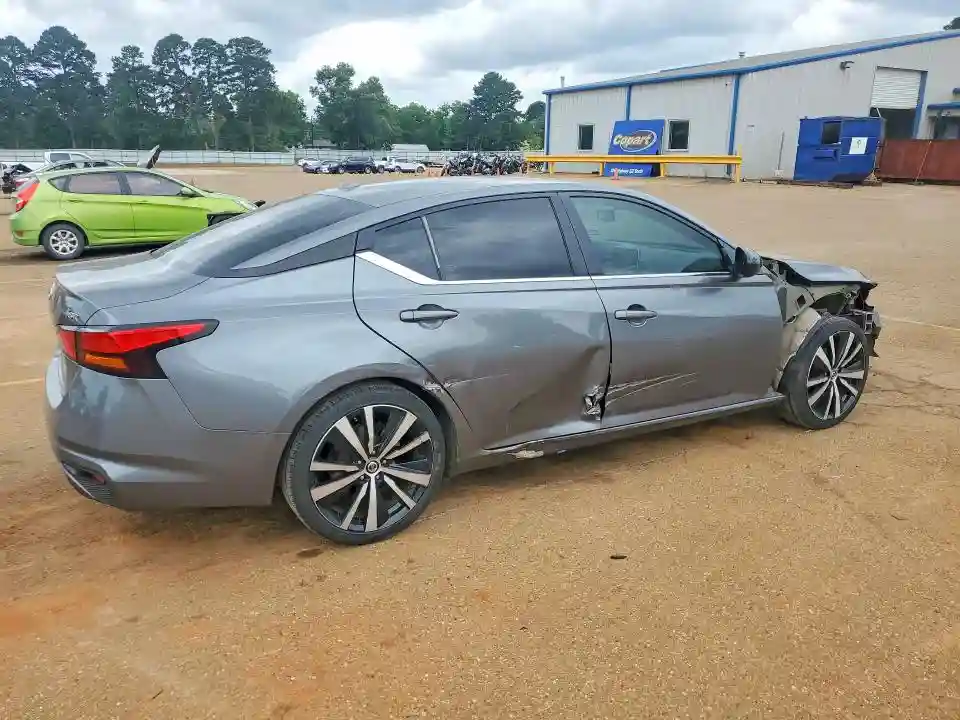 1N4BL4CV8MN388222 2021 NISSAN ALTIMA-2