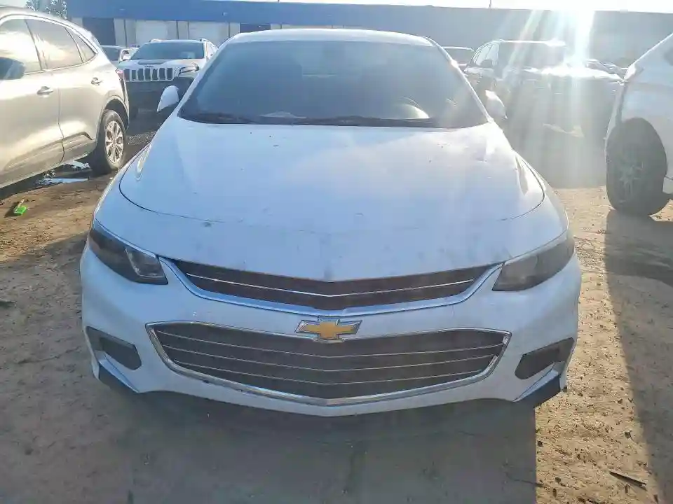 1G1ZD5ST1JF170973 2018 CHEVROLET MALIBU-4