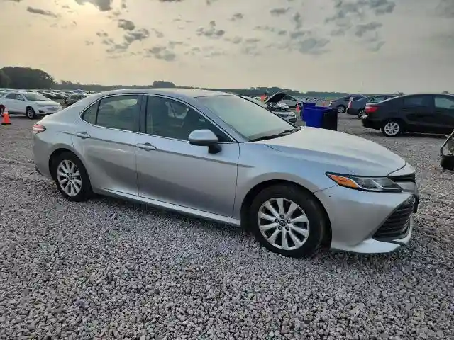 JTNB11HKXJ3013867 2018 TOYOTA CAMRY-3