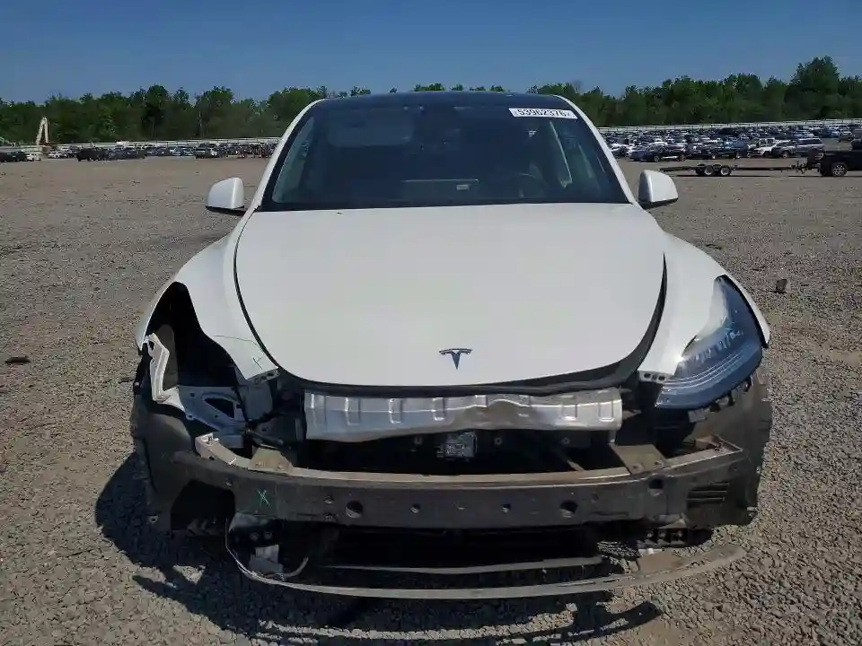 5YJYGAEE3MF136901 2021 TESLA MODEL  Y-4