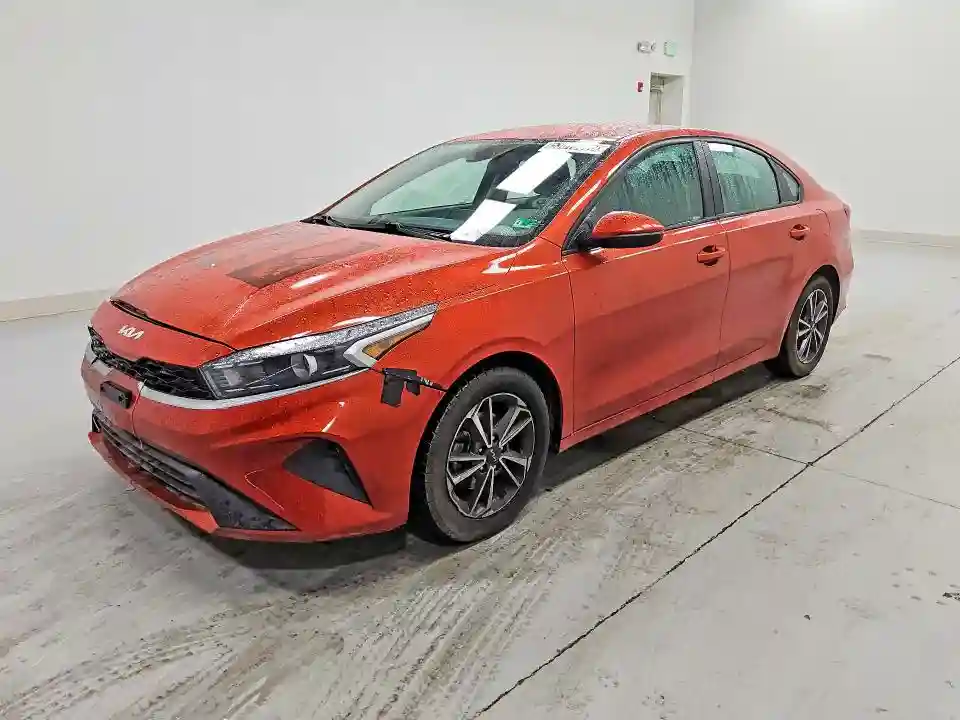 3KPF24AD0NE495585 2022 KIA FORTE-0