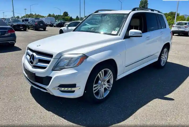 WDCGG5HB7FG427943 2015 MERCEDES-BENZ GLK-CLASS-1