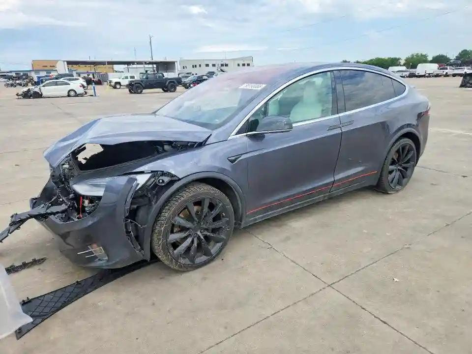 5YJXCBE28MF323229 2021 TESLA MODEL X-0