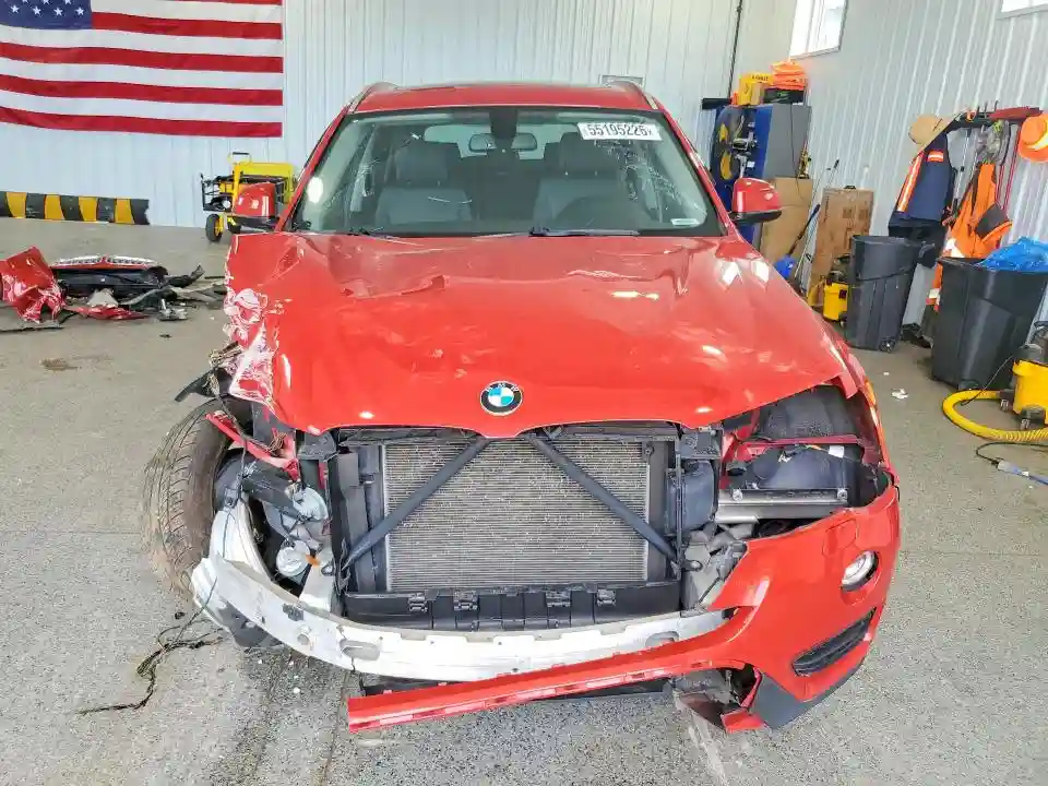 5UXWX9C38H0T24582 2017 BMW X3-4