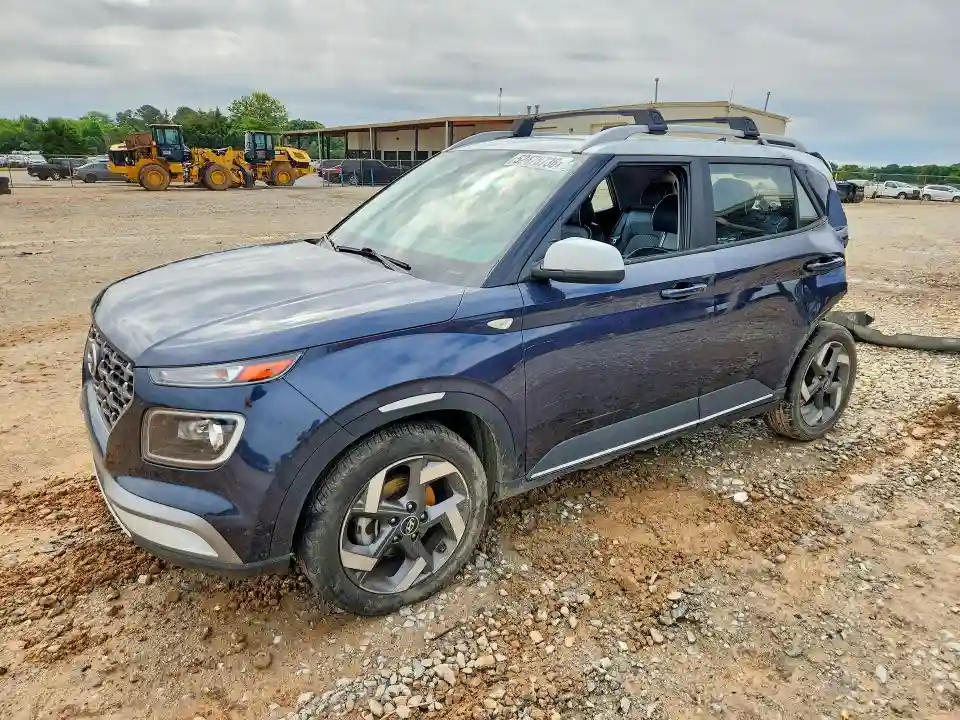 KMHRC8A3XNU169685 2022 HYUNDAI VENUE-0