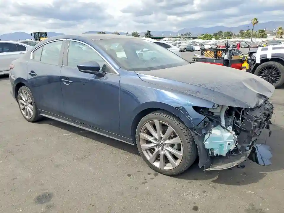 JM1BPABL9M1346081 2021 MAZDA 3-3