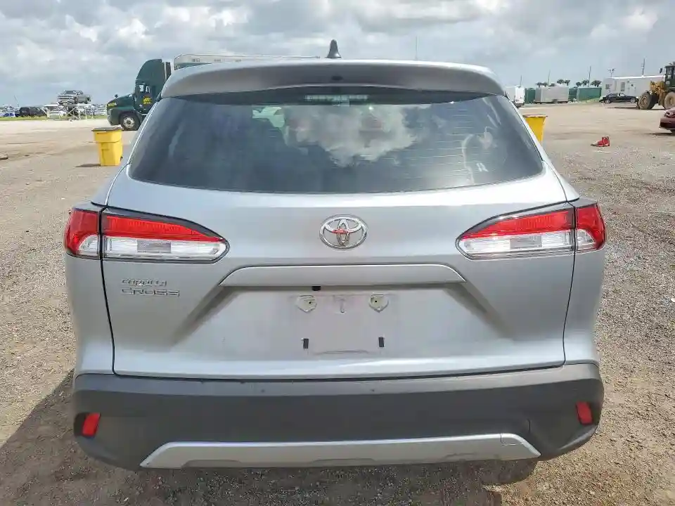 7MUAAAAG9RV108975 2024 TOYOTA COROLLA CR-5