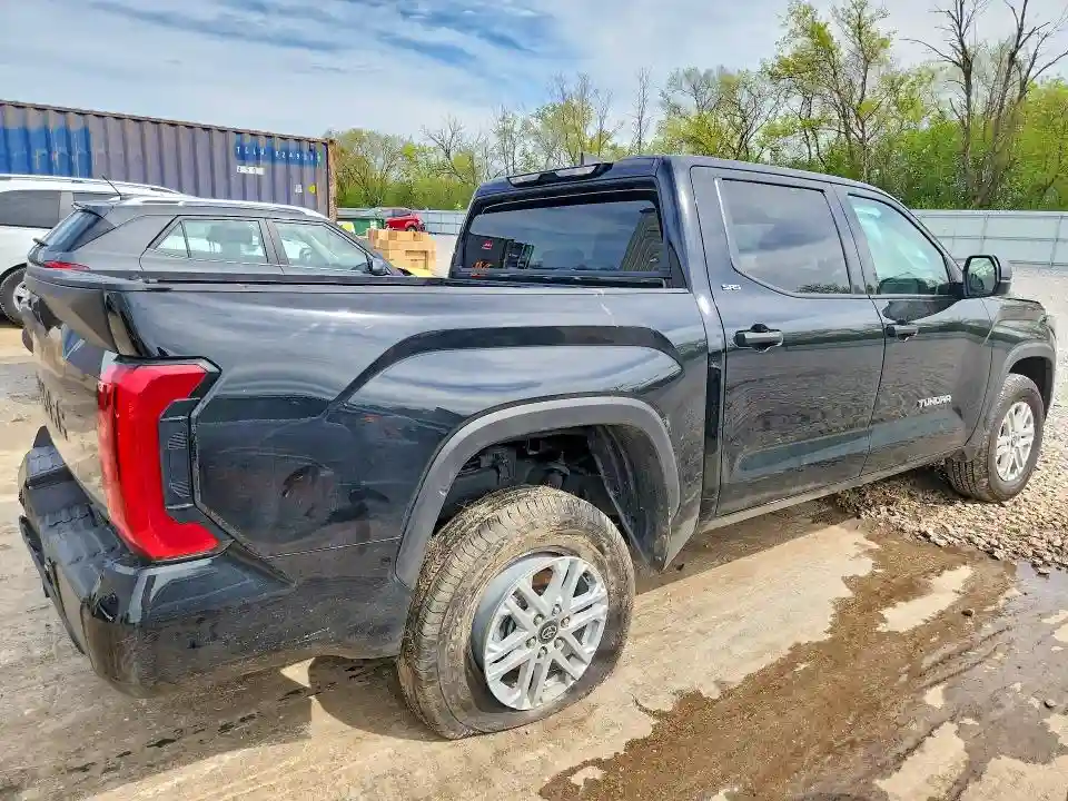 5TFLA5DB9TX354159 2026 TOYOTA TUNDRA-4
